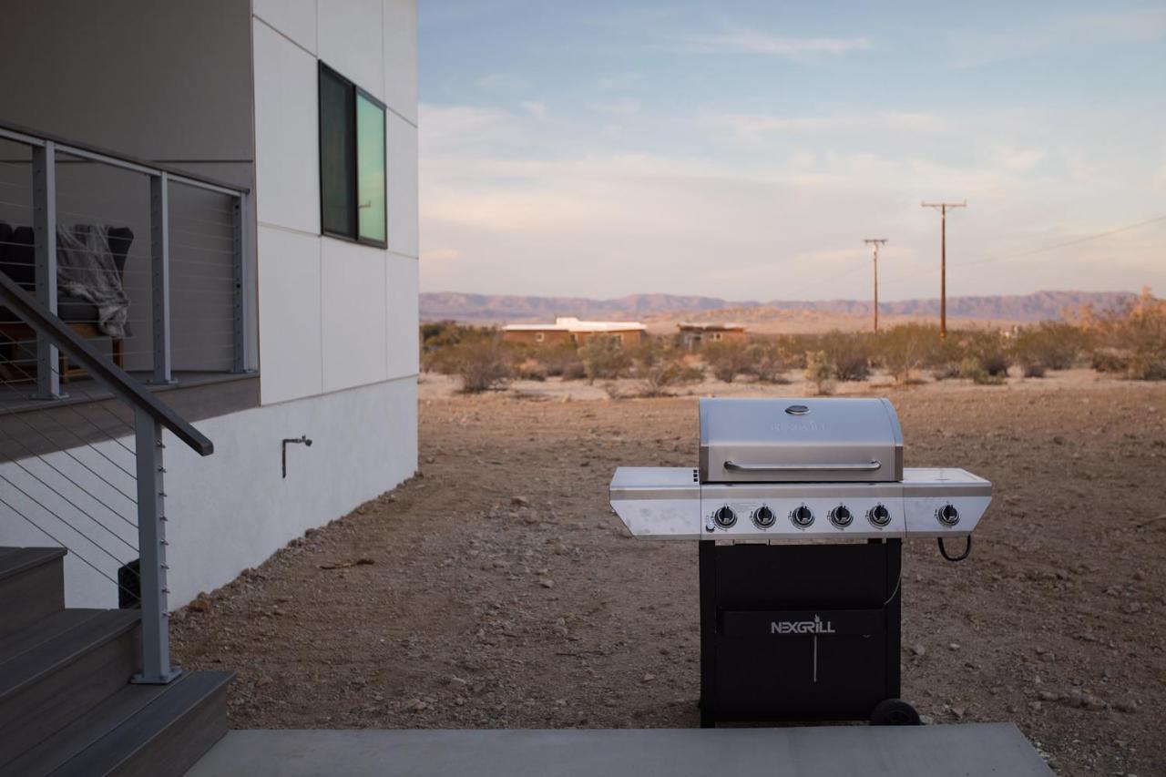 Modern Desert Dream - New Build トウェンティナイン・パームズ エクステリア 写真